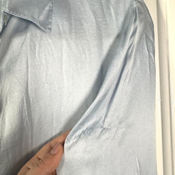 Victorias Secret Light Blue Silk Button-Up Sleep Shirt Size Small Intimate Sexy - Picture 5 of 8